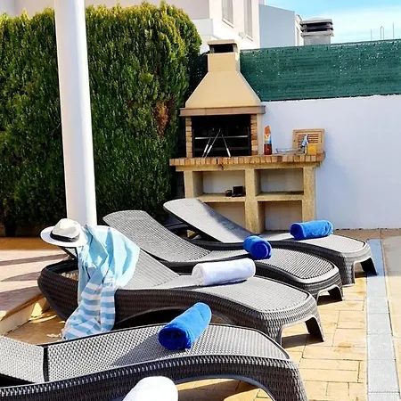 Lorena Villa Sa Caleta